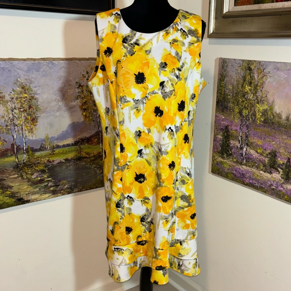 RONNI NICOLE dress size 16